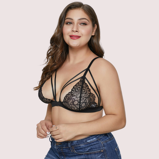 Ã‰lÃ©gance Sensuelle Plus Size Strappy Lace Bralette